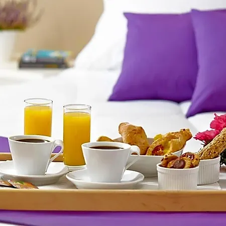 Alia Palace - Adults Only 16+